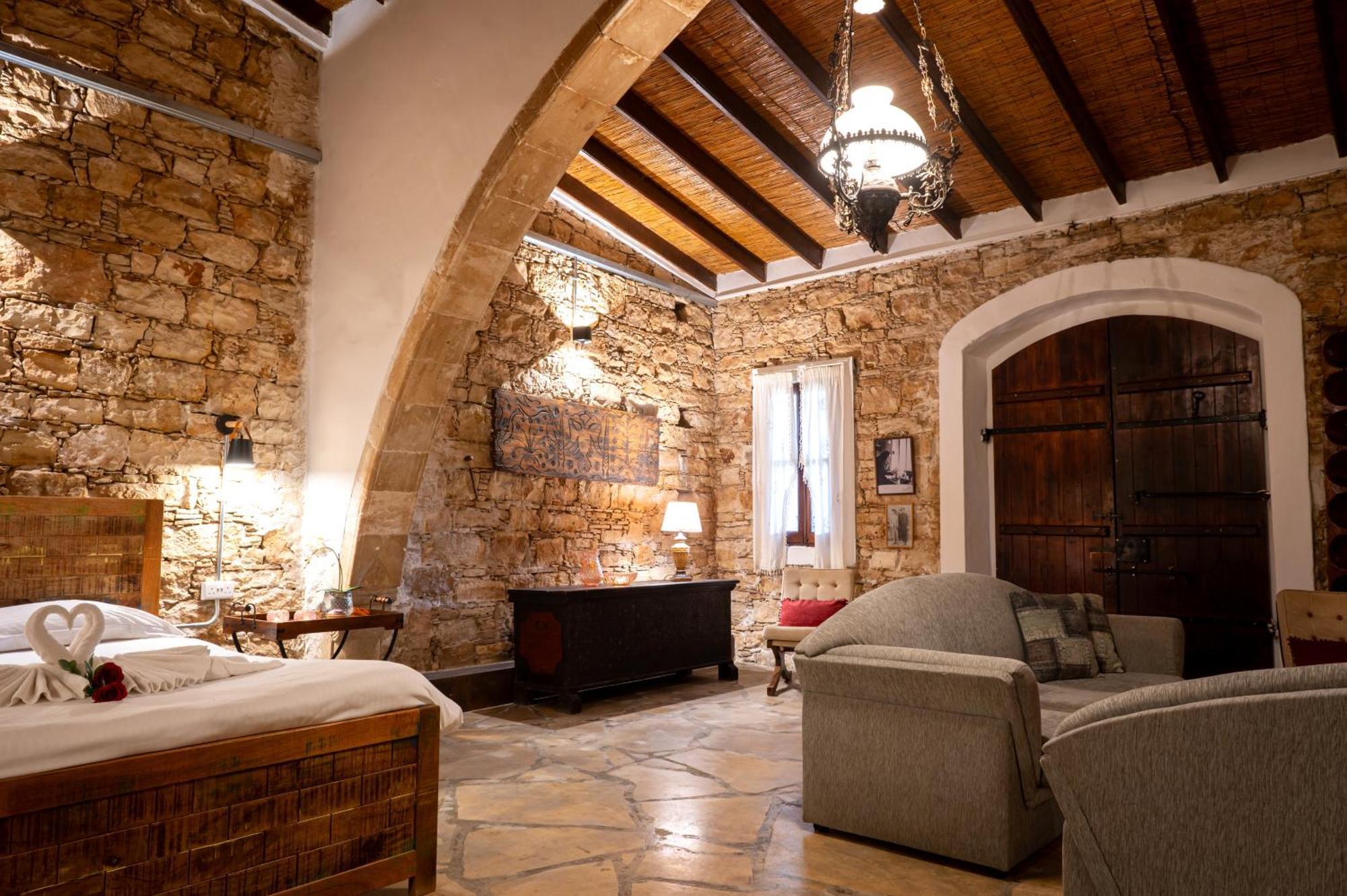 Oinoessa Traditional Boutique Guest Houses Лофу Екстер'єр фото
